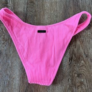 Triangl Pipa bottoms : NWOT